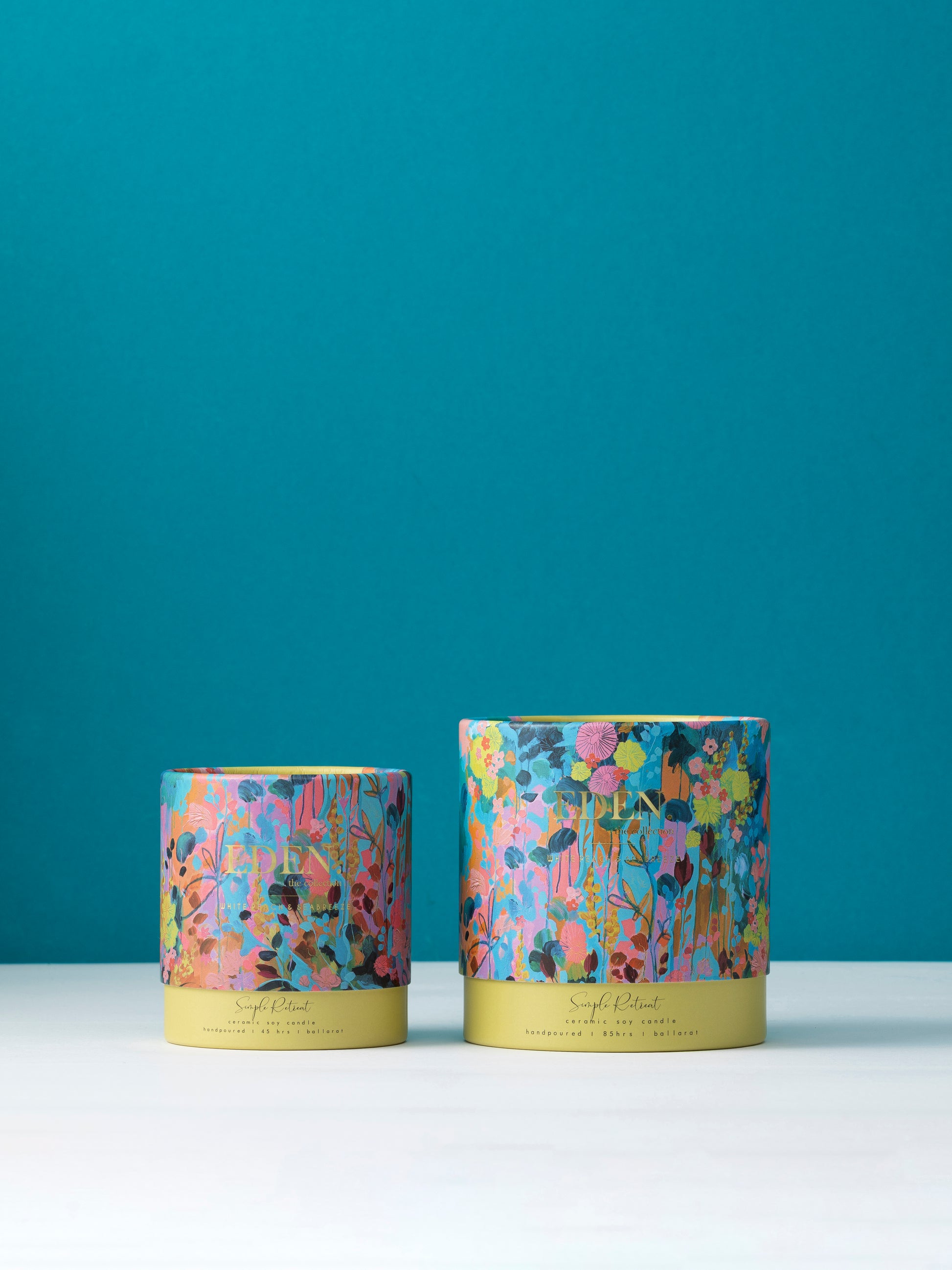 Medium Candle | White Peach & Seabreeze