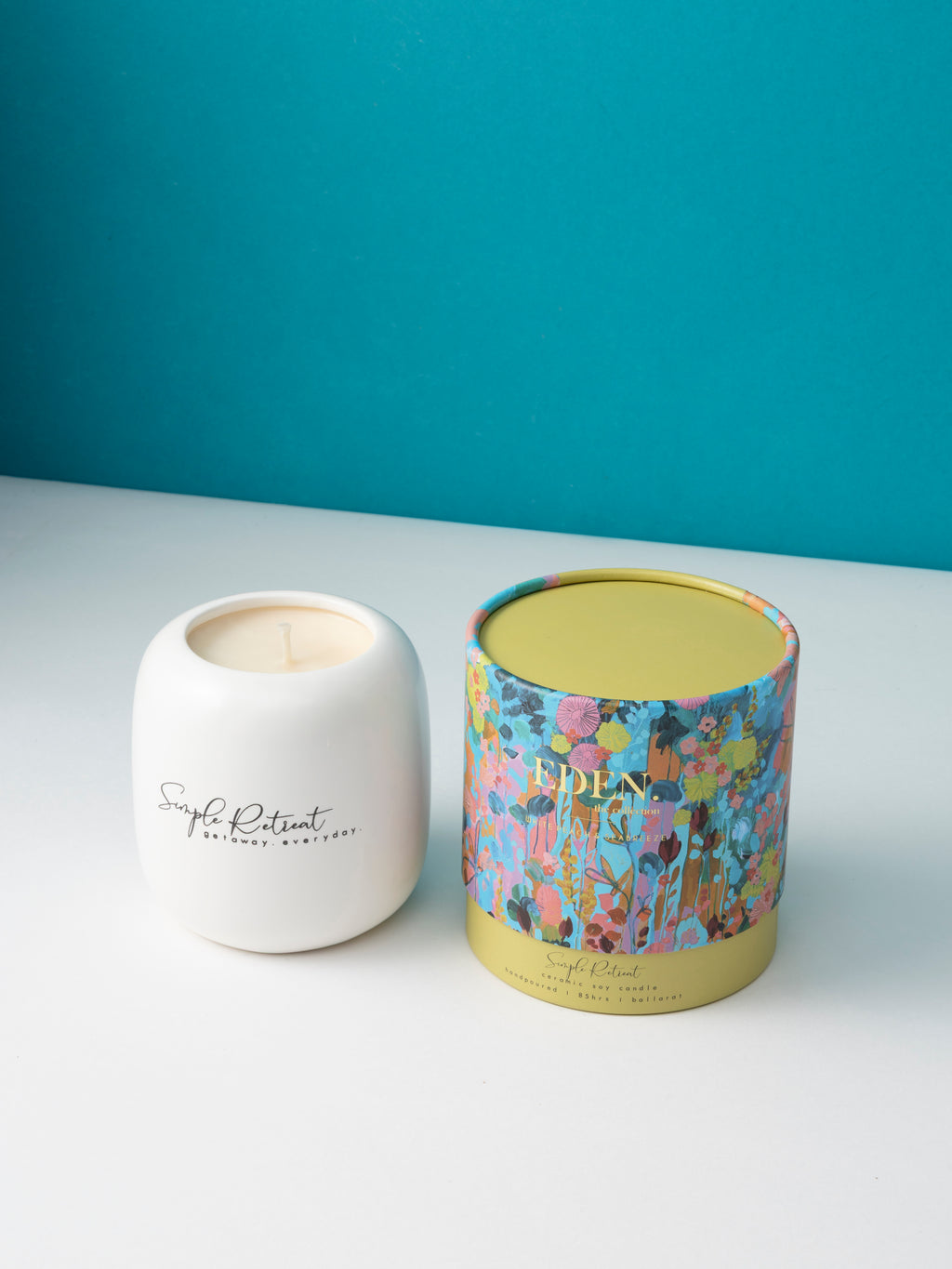 Large Candle | White Peach & Seabreeze