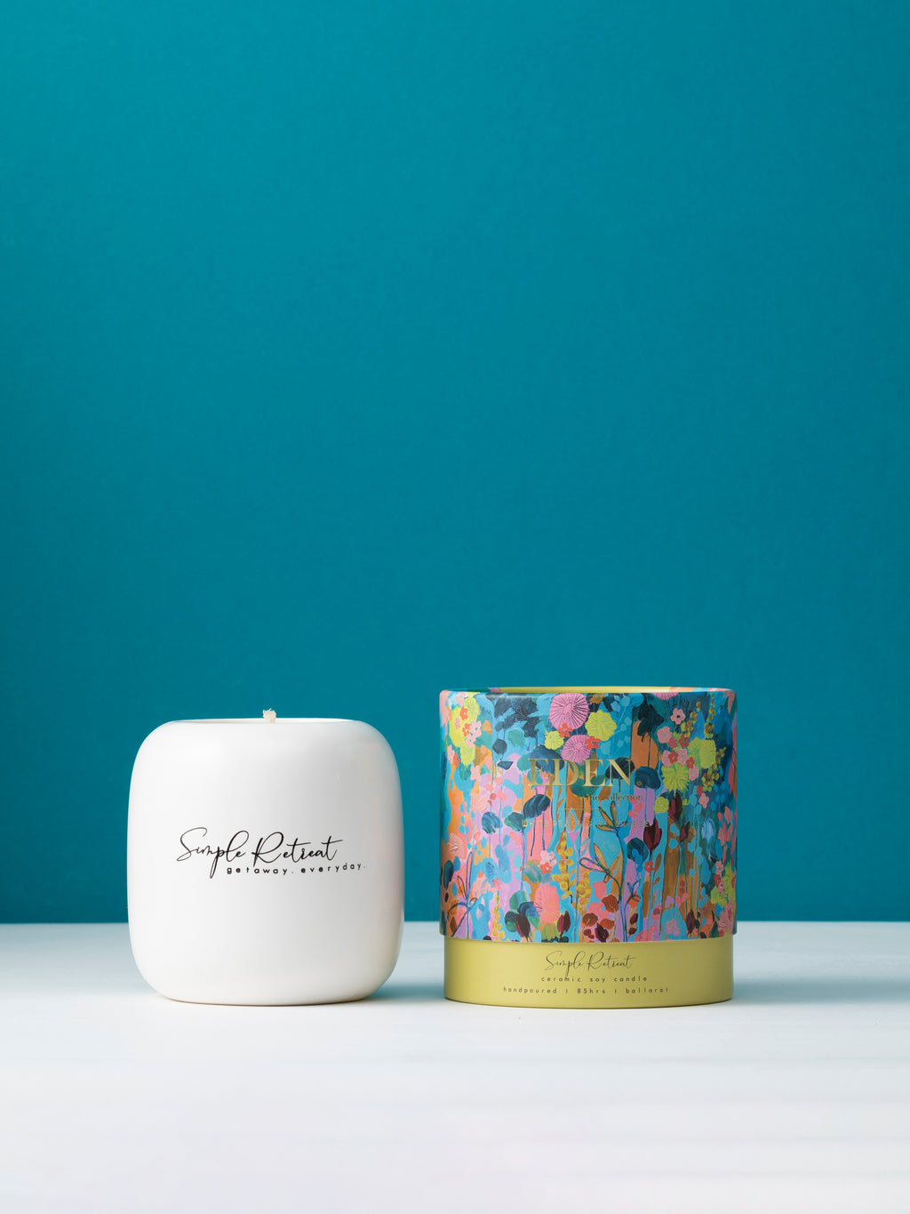 Large Candle | White Peach & Seabreeze