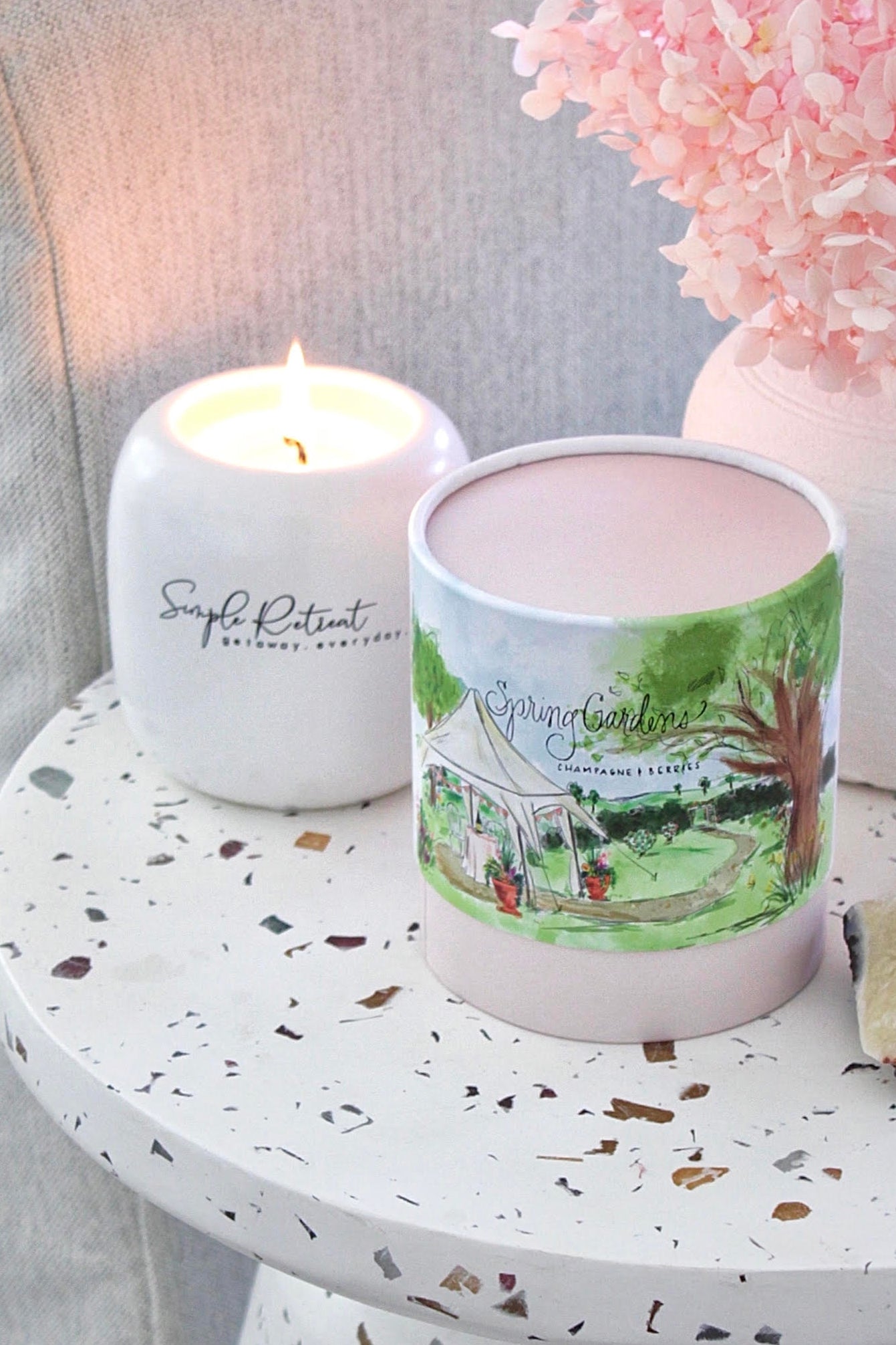 Medium Gift Box | Spring Gardens - Champagne & Berries